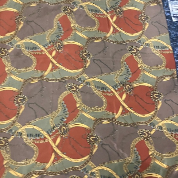 Hermes designer brand square neck wrap shawl silk scarf full wrap made in Italy - Picture 4 of 16